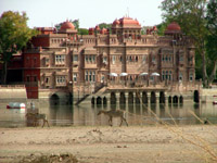 Gajmer Palace Hotel and Deer